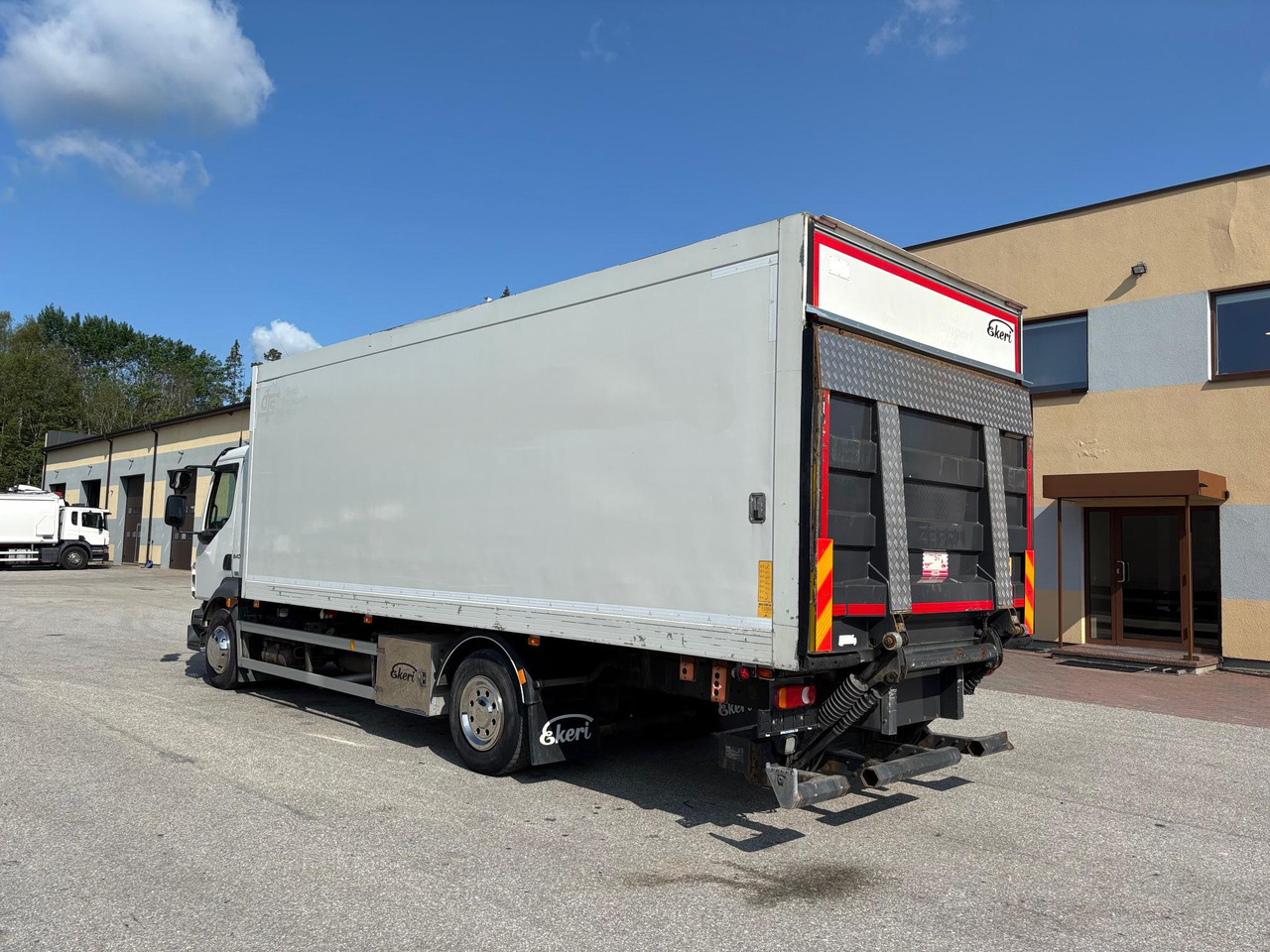 VOLVO FL240 - 냉동탑차 : 사진 5 VOLVO FL240 - 냉동탑차 : 사진 5