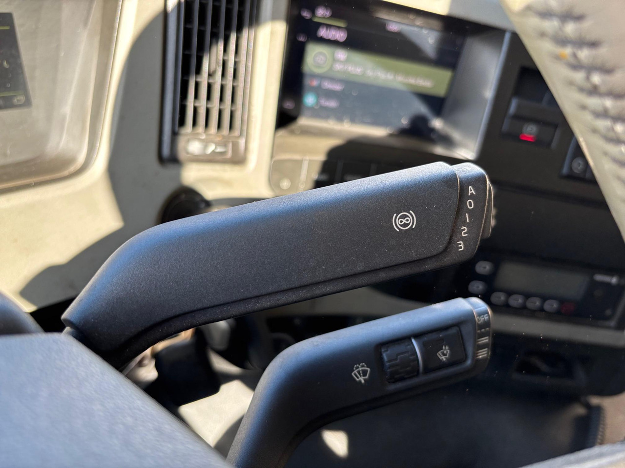냉동탑차 VOLVO FM330 : 사진 19