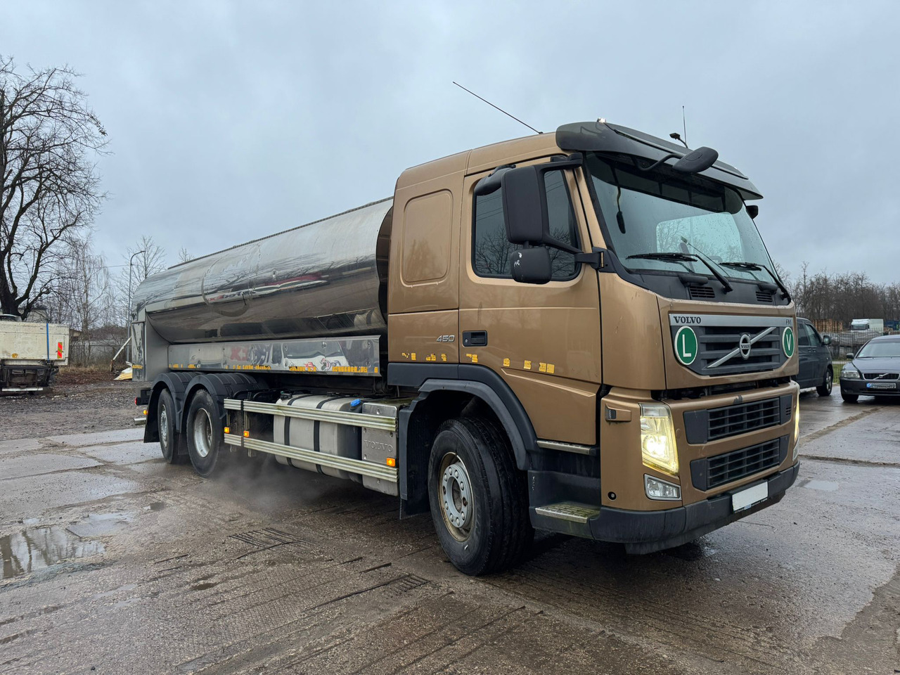 VOLVO FM450 - 유조트럭 : 사진 1 VOLVO FM450 - 유조트럭 : 사진 1