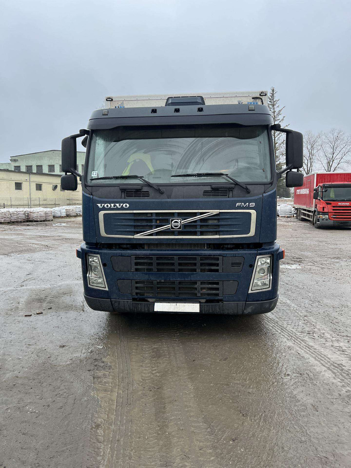 VOLVO FM9.260 - 박스 트럭 : 사진 3 VOLVO FM9.260 - 박스 트럭 : 사진 3