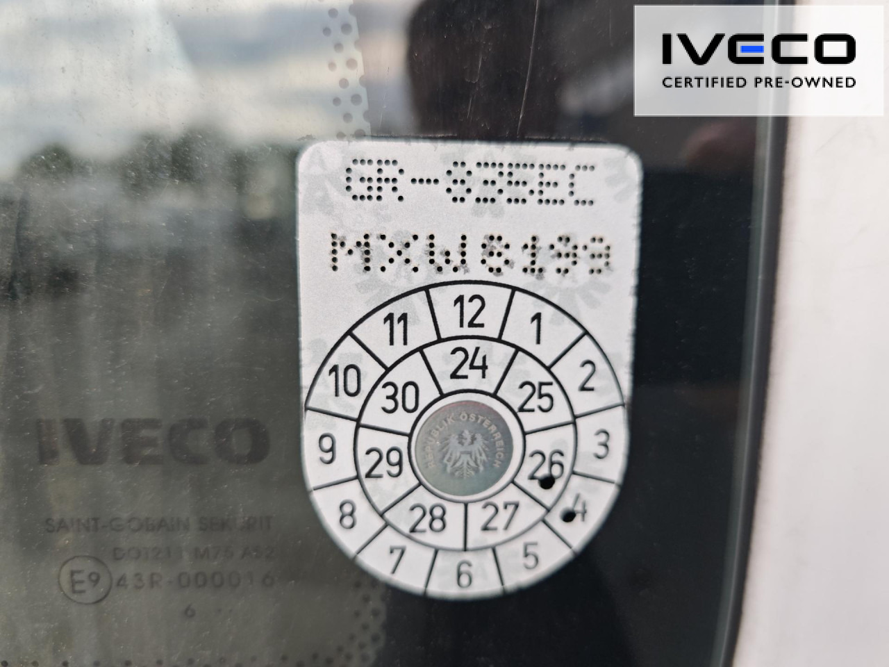 IVECO Iveco 140E25 2 Zonen-Figoblock - 냉동탑차 : 사진 4 IVECO Iveco 140E25 2 Zonen-Figoblock - 냉동탑차 : 사진 4