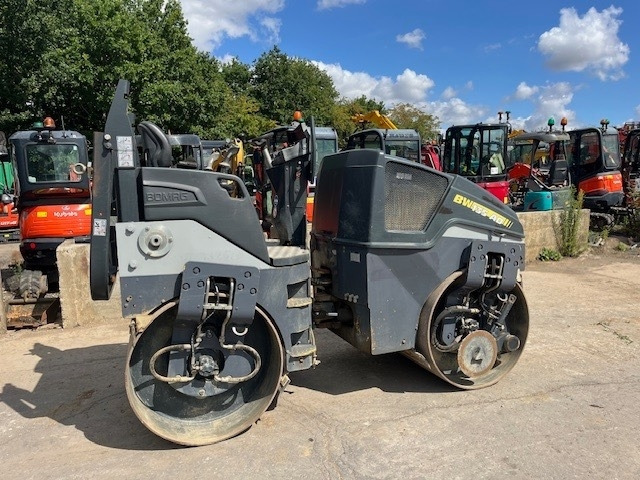 Bomag BW 135 AD-5 - 로드 롤러 : 사진 2 Bomag BW 135 AD-5 - 로드 롤러 : 사진 2