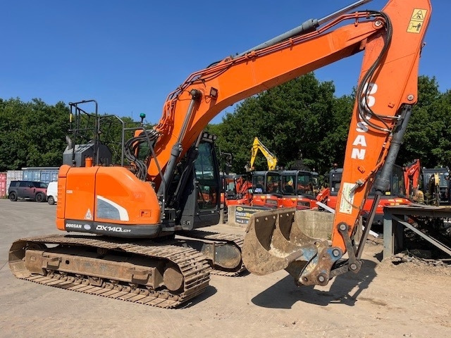 Doosan DX 140 LCR-5 - 크롤러 굴삭기 : 사진 3 Doosan DX 140 LCR-5 - 크롤러 굴삭기 : 사진 3