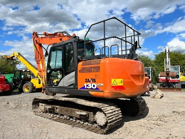 Hitachi ZX 130 LC N-6 - 크롤러 굴삭기 : 사진 5 Hitachi ZX 130 LC N-6 - 크롤러 굴삭기 : 사진 5