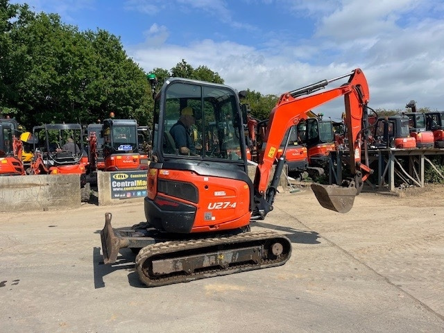Kubota U 27-4 - 미니 굴삭기 : 사진 2 Kubota U 27-4 - 미니 굴삭기 : 사진 2