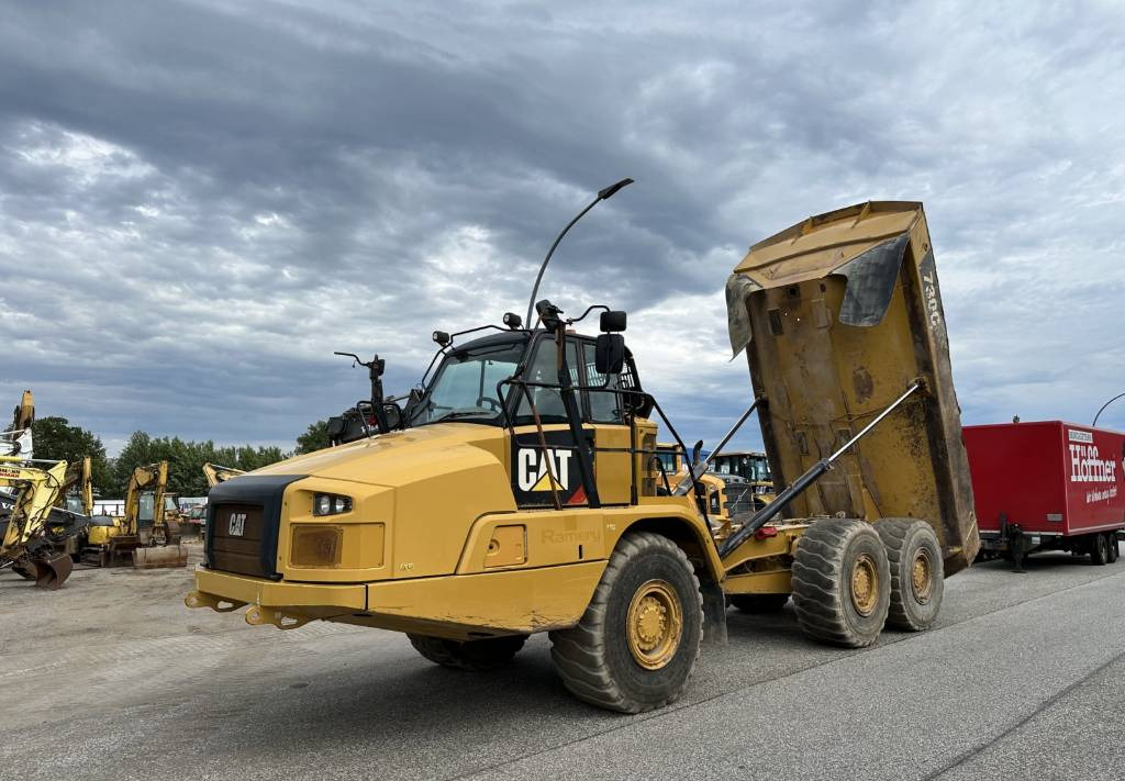 CAT 730 C Auto lubrication + Klima CE + EPA - 관절 덤프 : 사진 2 CAT 730 C Auto lubrication + Klima CE + EPA - 관절 덤프 : 사진 2