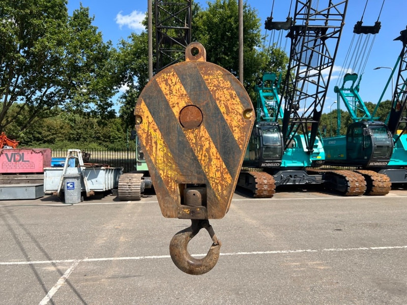 크롤러 크레인 Hitachi KH 150-2 : 사진 16