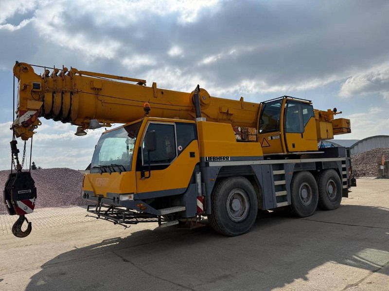 Liebherr LTM1055/1 - 전천후 지형 크레인 : 사진 3 Liebherr LTM1055/1 - 전천후 지형 크레인 : 사진 3