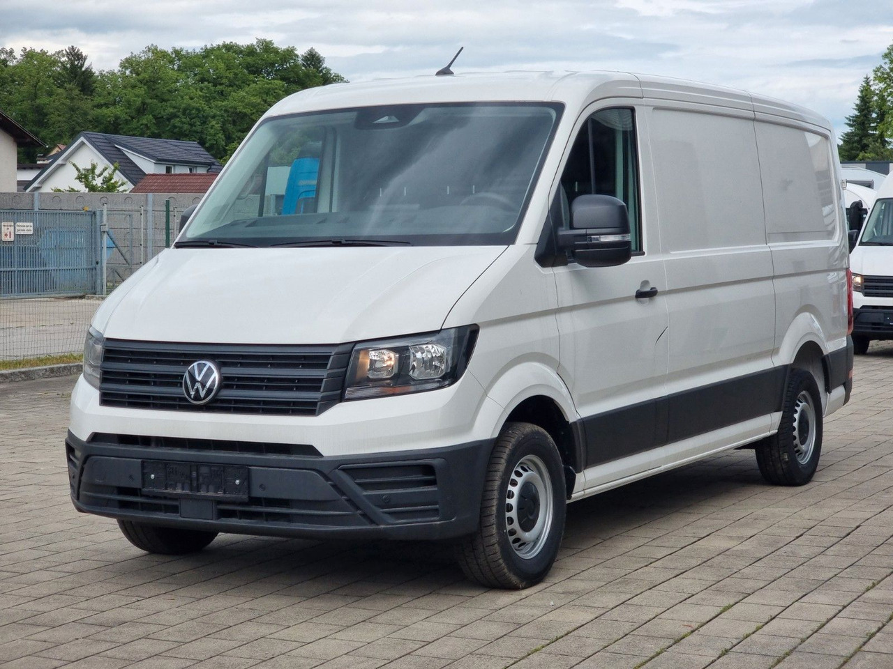 Volkswagen Crafter 35 L3H2 140 PS MJ 2025 Lager - 패널 밴 : 사진 1 Volkswagen Crafter 35 L3H2 140 PS MJ 2025 Lager - 패널 밴 : 사진 1