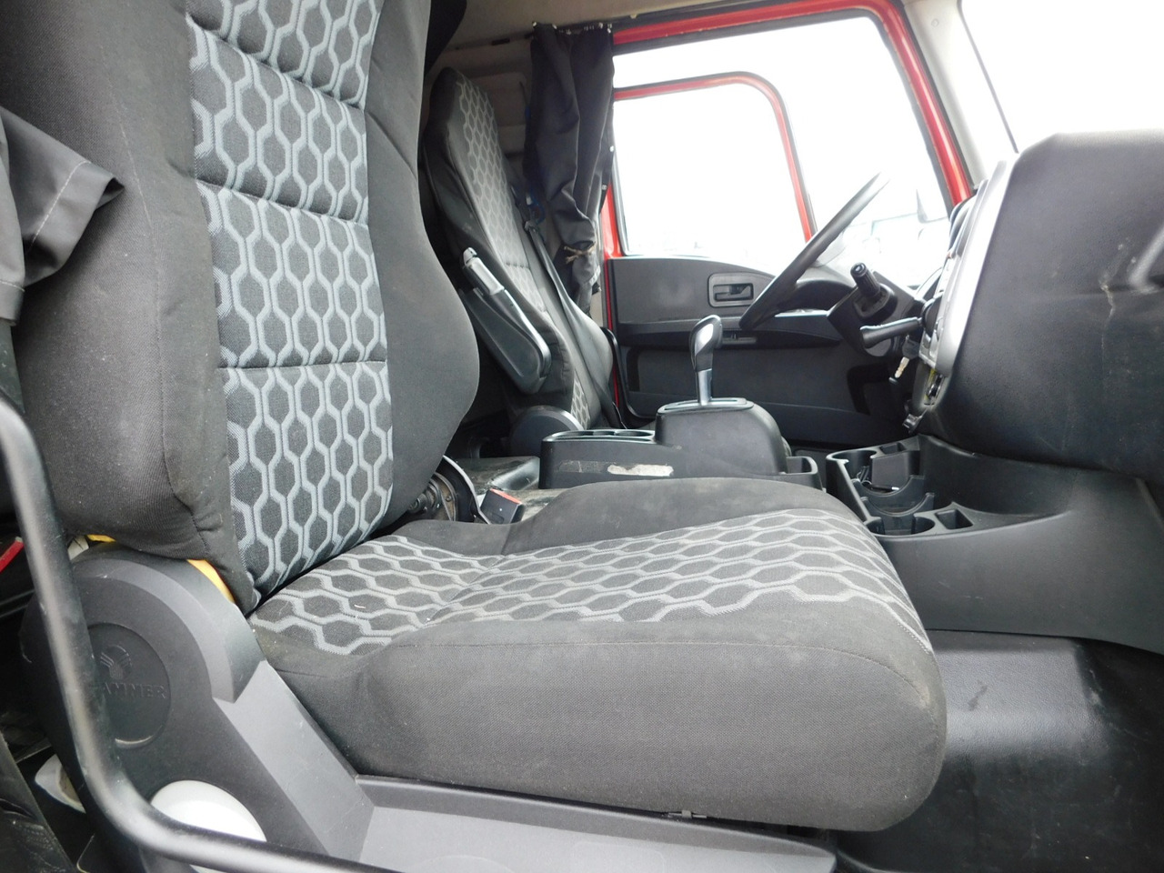 Ford 1848t 4x2 scab e6 12tx2620 - 트랙터 유닛 : 사진 5 Ford 1848t 4x2 scab e6 12tx2620 - 트랙터 유닛 : 사진 5