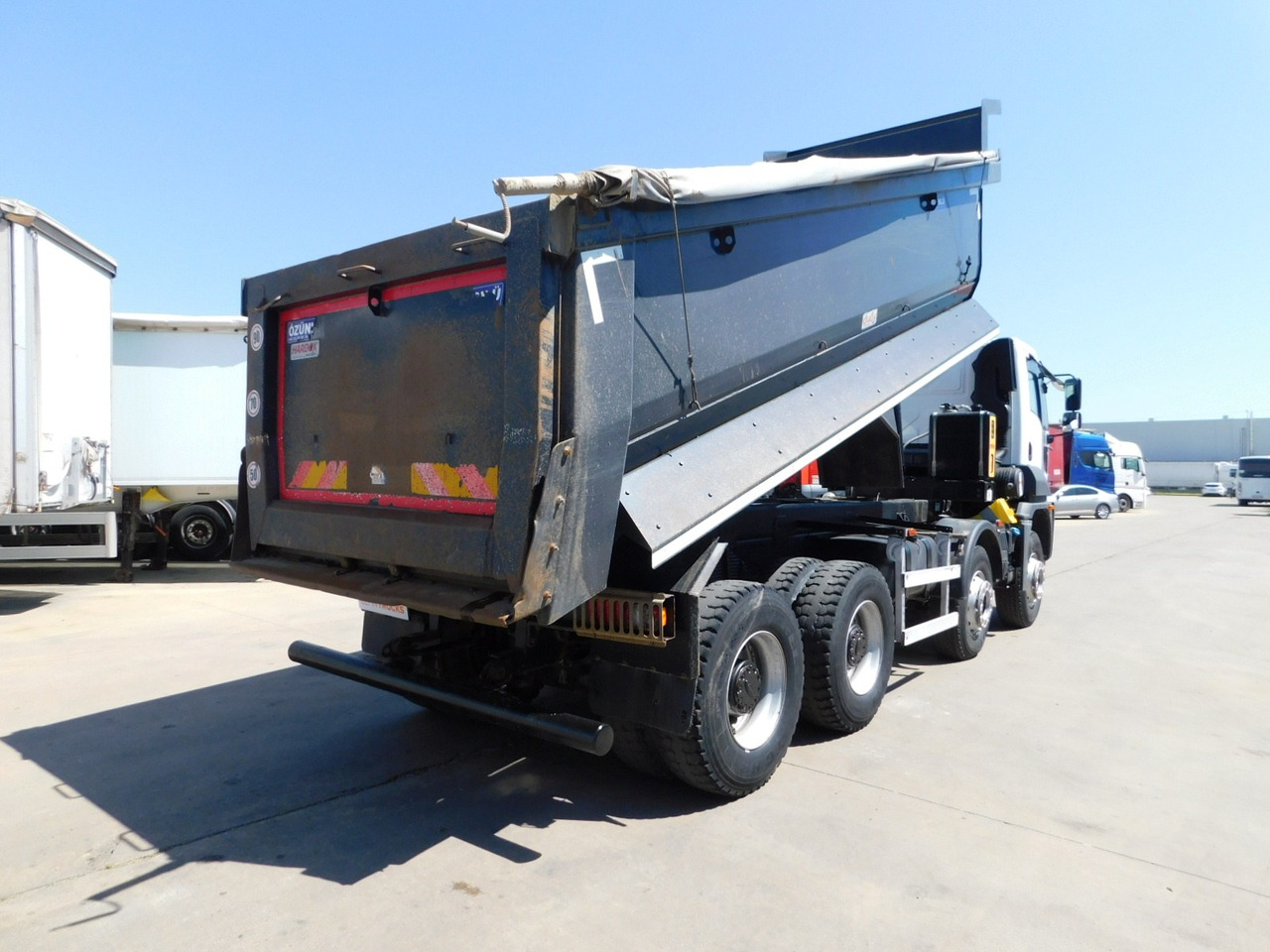 Ford 4142d 8x4 dcab e6 16s2230 - 덤프트럭 : 사진 3 Ford 4142d 8x4 dcab e6 16s2230 - 덤프트럭 : 사진 3