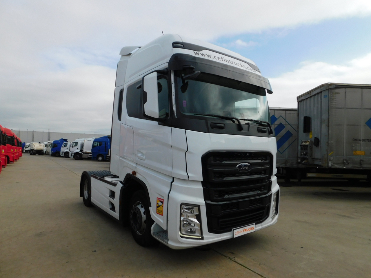 Ford F max 4x2 scab e6 12s2620 - 트랙터 유닛 : 사진 2 Ford F max 4x2 scab e6 12s2620 - 트랙터 유닛 : 사진 2