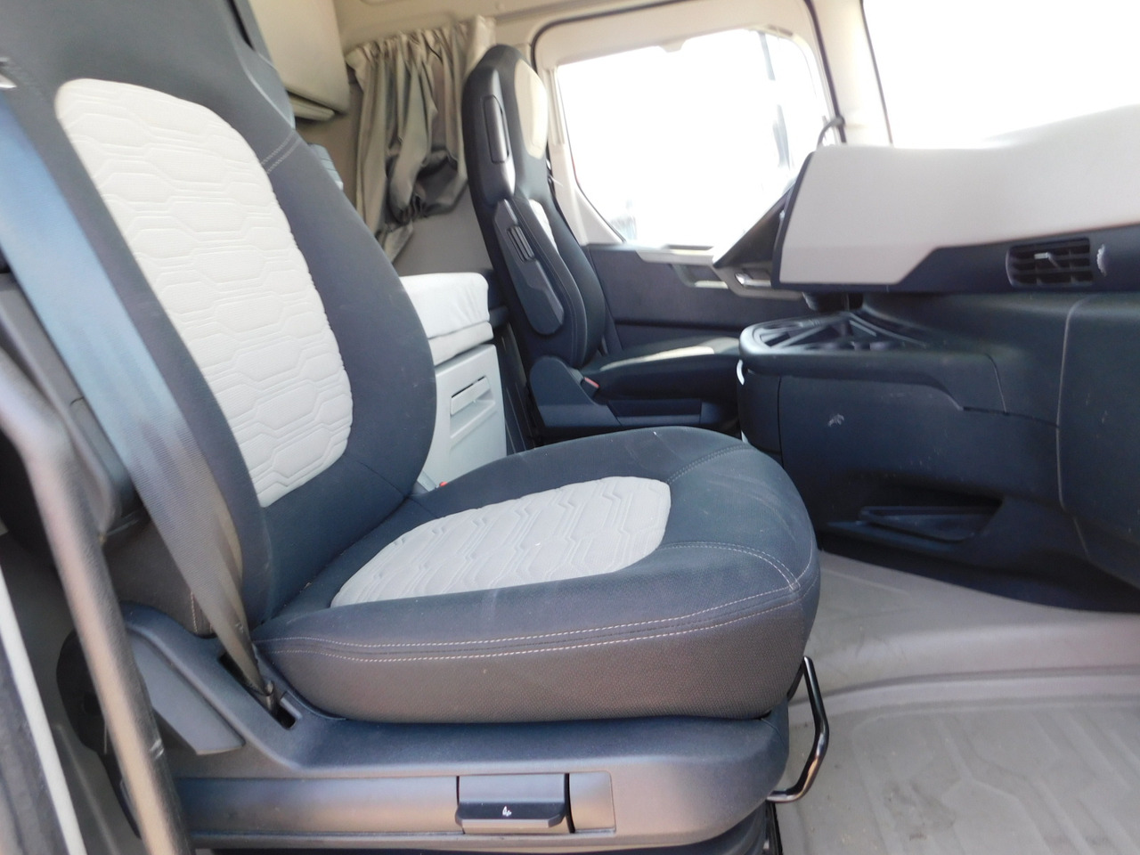 Ford F max chk1 - 트랙터 유닛 : 사진 5 Ford F max chk1 - 트랙터 유닛 : 사진 5