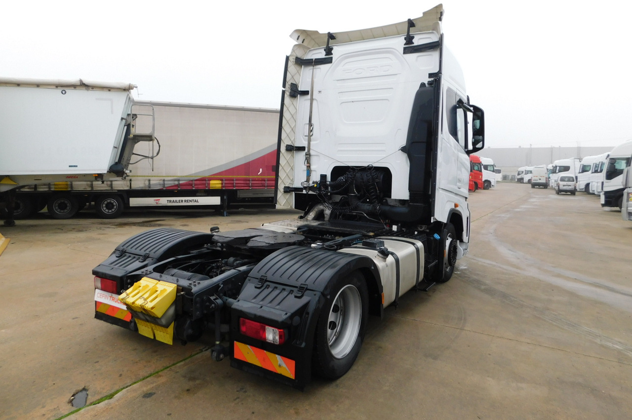 Ford F max ll 4x2 scab e6 12tx2620 - 트랙터 유닛 : 사진 3 Ford F max ll 4x2 scab e6 12tx2620 - 트랙터 유닛 : 사진 3