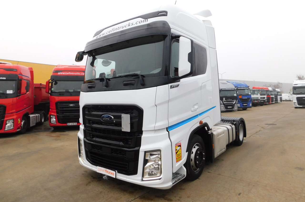 Ford F max ll 4x2 scab e6 12tx2620 - 트랙터 유닛 : 사진 1 Ford F max ll 4x2 scab e6 12tx2620 - 트랙터 유닛 : 사진 1