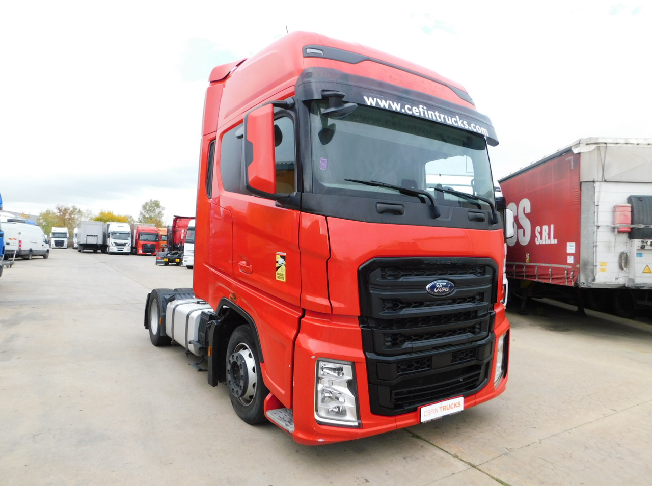 Ford F max ll 4x2 scab e6 12tx2620 - 트랙터 유닛 : 사진 2 Ford F max ll 4x2 scab e6 12tx2620 - 트랙터 유닛 : 사진 2