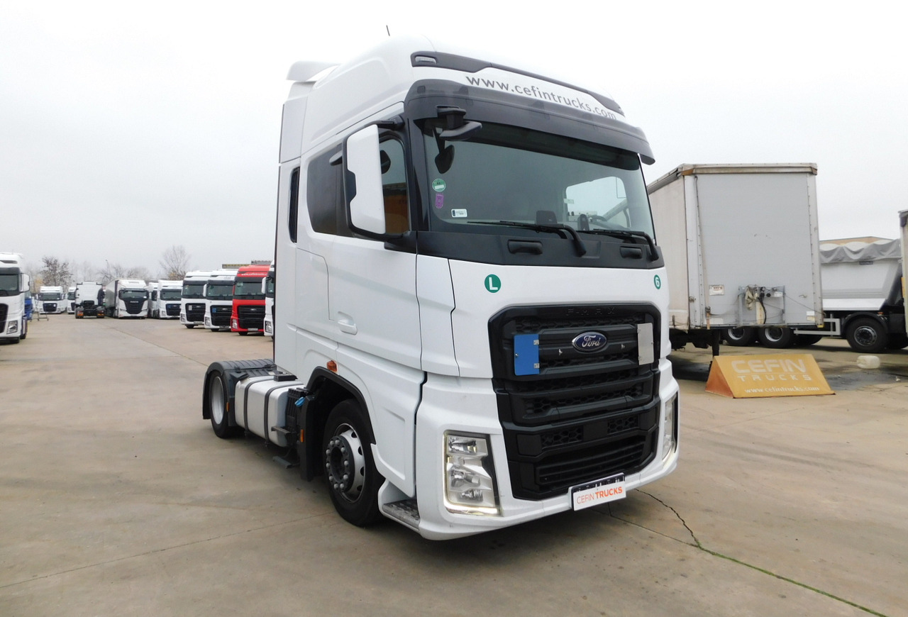 Ford F max ll 4x2 scab e6 12tx2620 - 트랙터 유닛 : 사진 2 Ford F max ll 4x2 scab e6 12tx2620 - 트랙터 유닛 : 사진 2