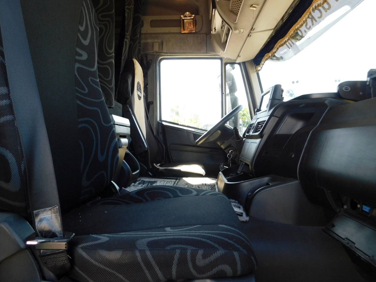 Iveco At440tp - 트랙터 유닛 : 사진 5 Iveco At440tp - 트랙터 유닛 : 사진 5