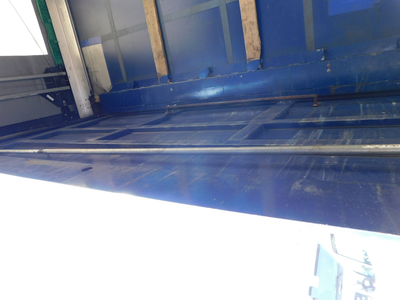 커튼사이더 세미 트레일러 Krone Sd da06clnf : 사진 8 커튼사이더 세미 트레일러 Krone Sd da06clnf : 사진 8