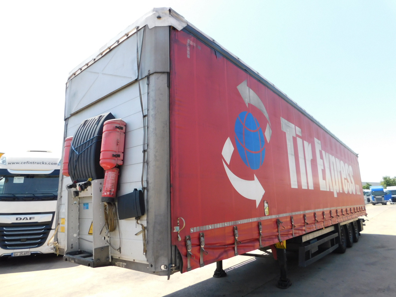 Schmitz Cargobull scbs3t - 커튼사이더 세미 트레일러 : 사진 1 Schmitz Cargobull scbs3t - 커튼사이더 세미 트레일러 : 사진 1