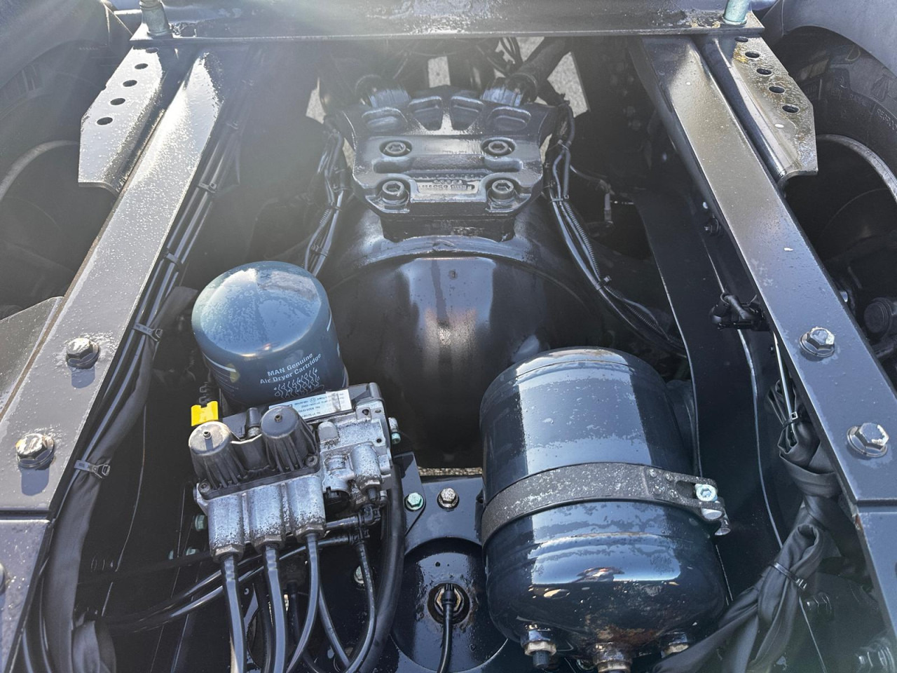 MAN MAN TGX 18.470 LL SA Euro6 Retarder Luftfeder ZV - 트랙터 유닛 : 사진 4 MAN MAN TGX 18.470 LL SA Euro6 Retarder Luftfeder ZV - 트랙터 유닛 : 사진 4