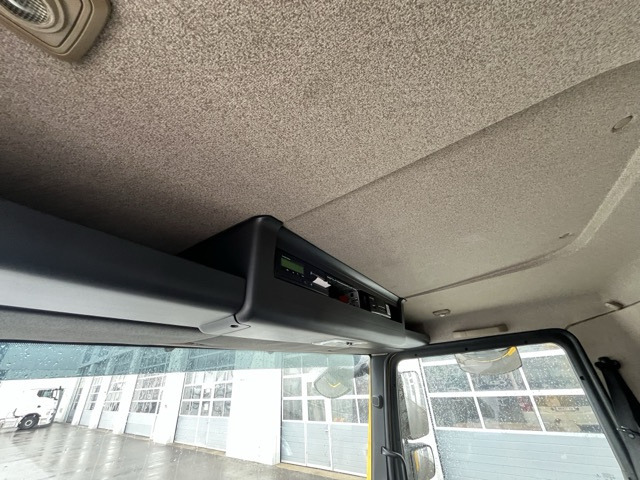 MAN TGL 12.220 4x2 BL Euro6 Klima Luftfeder - 커튼사이더 트럭 : 사진 2 MAN TGL 12.220 4x2 BL Euro6 Klima Luftfeder - 커튼사이더 트럭 : 사진 2