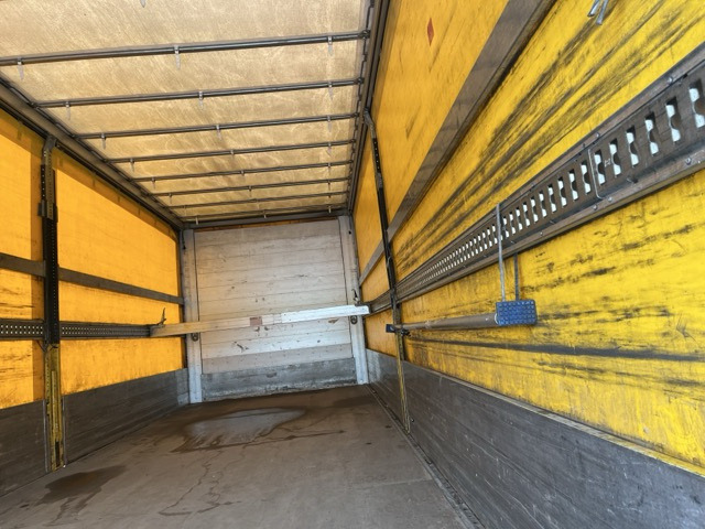 MAN TGL 12.220 4x2 BL Euro6 Klima Luftfeder - 커튼사이더 트럭 : 사진 4 MAN TGL 12.220 4x2 BL Euro6 Klima Luftfeder - 커튼사이더 트럭 : 사진 4