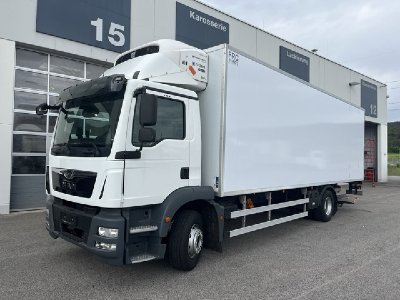 MAN TGM 15.290 4x2 LL Tiefkühler ATP 08.2028 Euro6 - 냉동 밴 : 사진 1 MAN TGM 15.290 4x2 LL Tiefkühler ATP 08.2028 Euro6 - 냉동 밴 : 사진 1