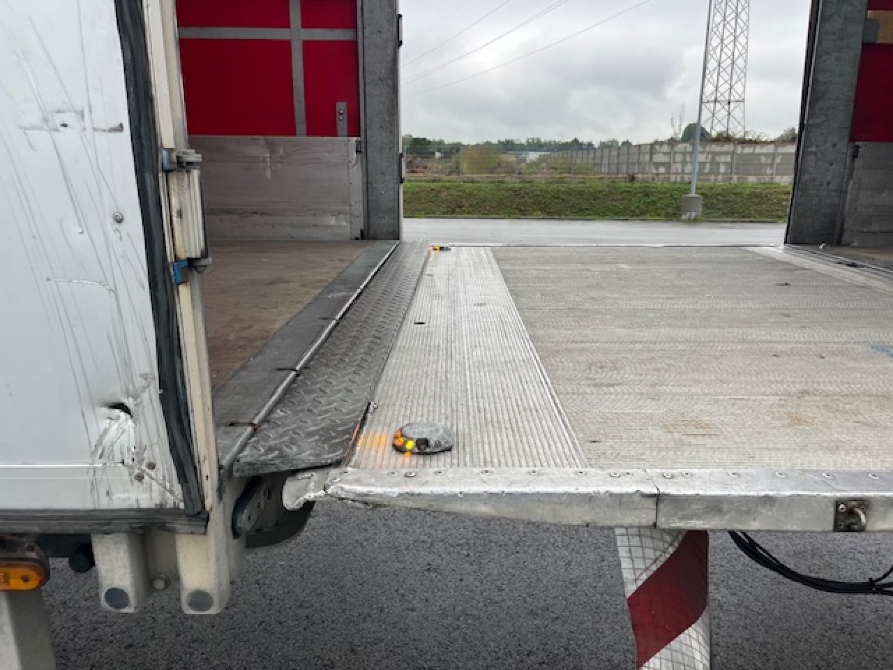 MAN TGM 18.320 4x2 BL Durchladbar - mit Tandemhänger - 커튼사이더 트럭 : 사진 4 MAN TGM 18.320 4x2 BL Durchladbar - mit Tandemhänger - 커튼사이더 트럭 : 사진 4