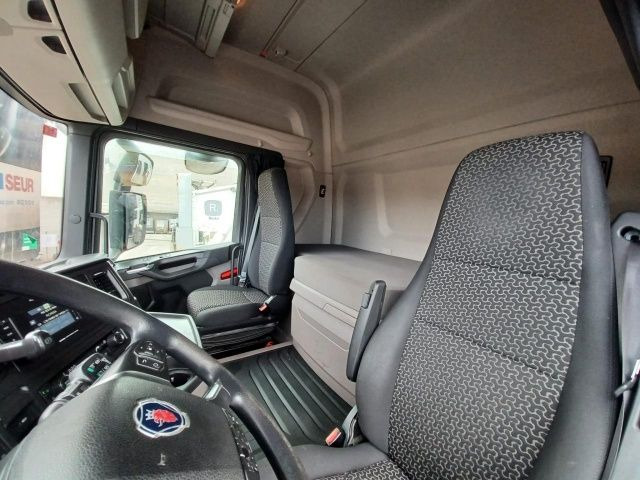 트랙터 유닛 Scania R 450 : 사진 6