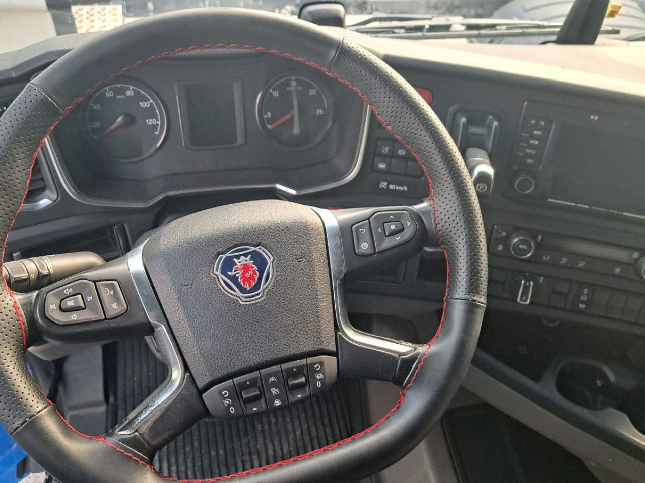 Scania R 450 - 트랙터 유닛 : 사진 5 Scania R 450 - 트랙터 유닛 : 사진 5