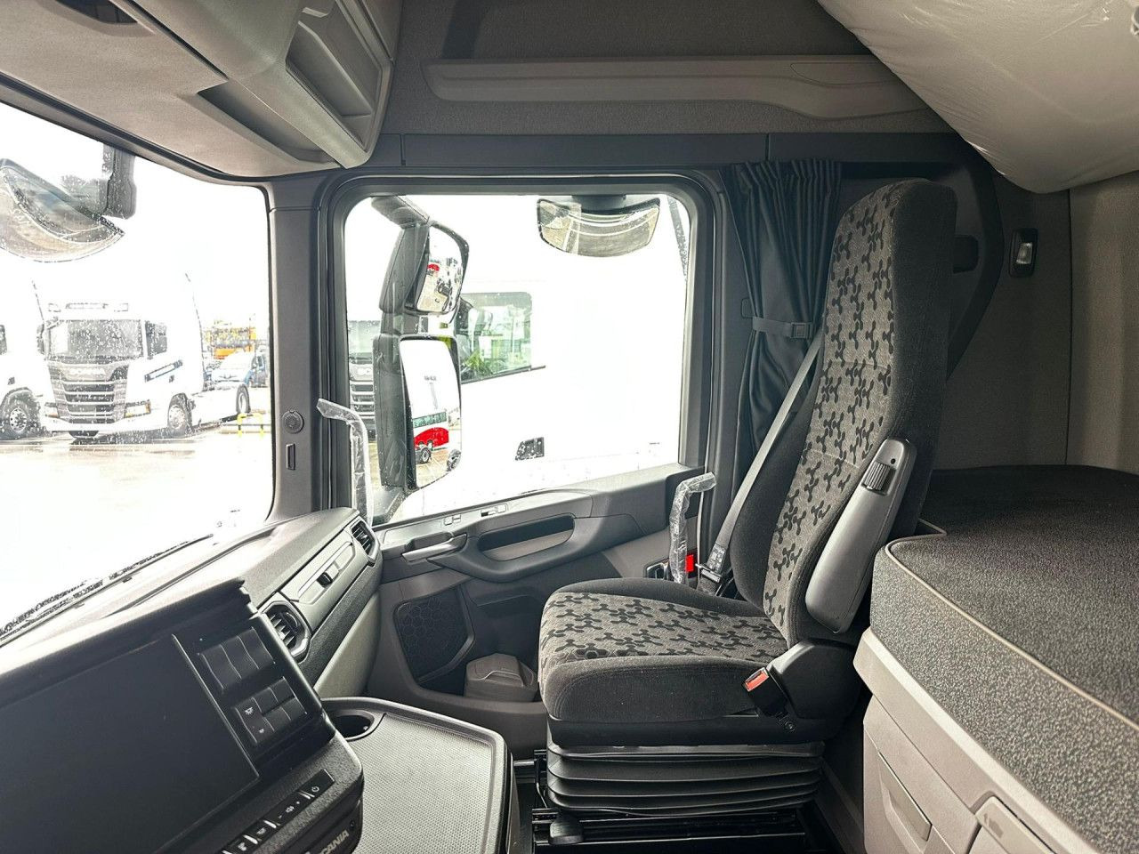 Scania R 460 - 트랙터 유닛 : 사진 5 Scania R 460 - 트랙터 유닛 : 사진 5