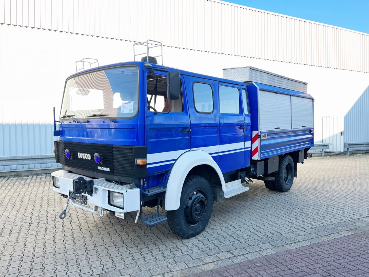 120-23 AW 4x4 Doka 120-23 AW 4x4 Doka, V8-Motor, Mannschaftswagen 16 Sitze, Seilwinde - 소방차 : 사진 1 120-23 AW 4x4 Doka 120-23 AW 4x4 Doka, V8-Motor, Mannschaftswagen 16 Sitze, Seilwinde - 소방차 : 사진 1