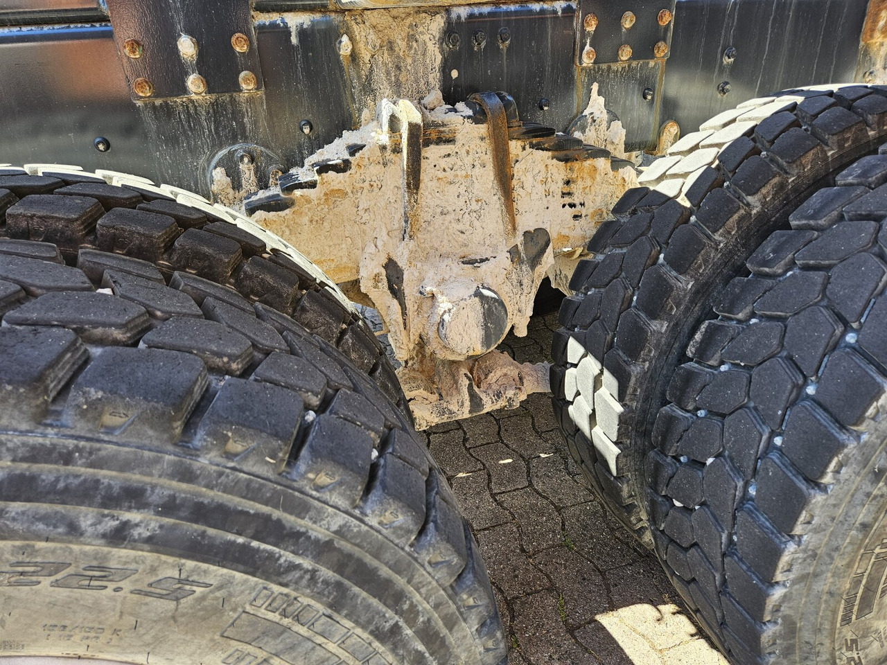 ASTRA HD9 86.50-90 8x6 ASTRA HD9 86.50-90 8x6, Unfallschaden, Cursor 13 - 캡 새시 트럭 : 사진 4 ASTRA HD9 86.50-90 8x6 ASTRA HD9 86.50-90 8x6, Unfallschaden, Cursor 13 - 캡 새시 트럭 : 사진 4