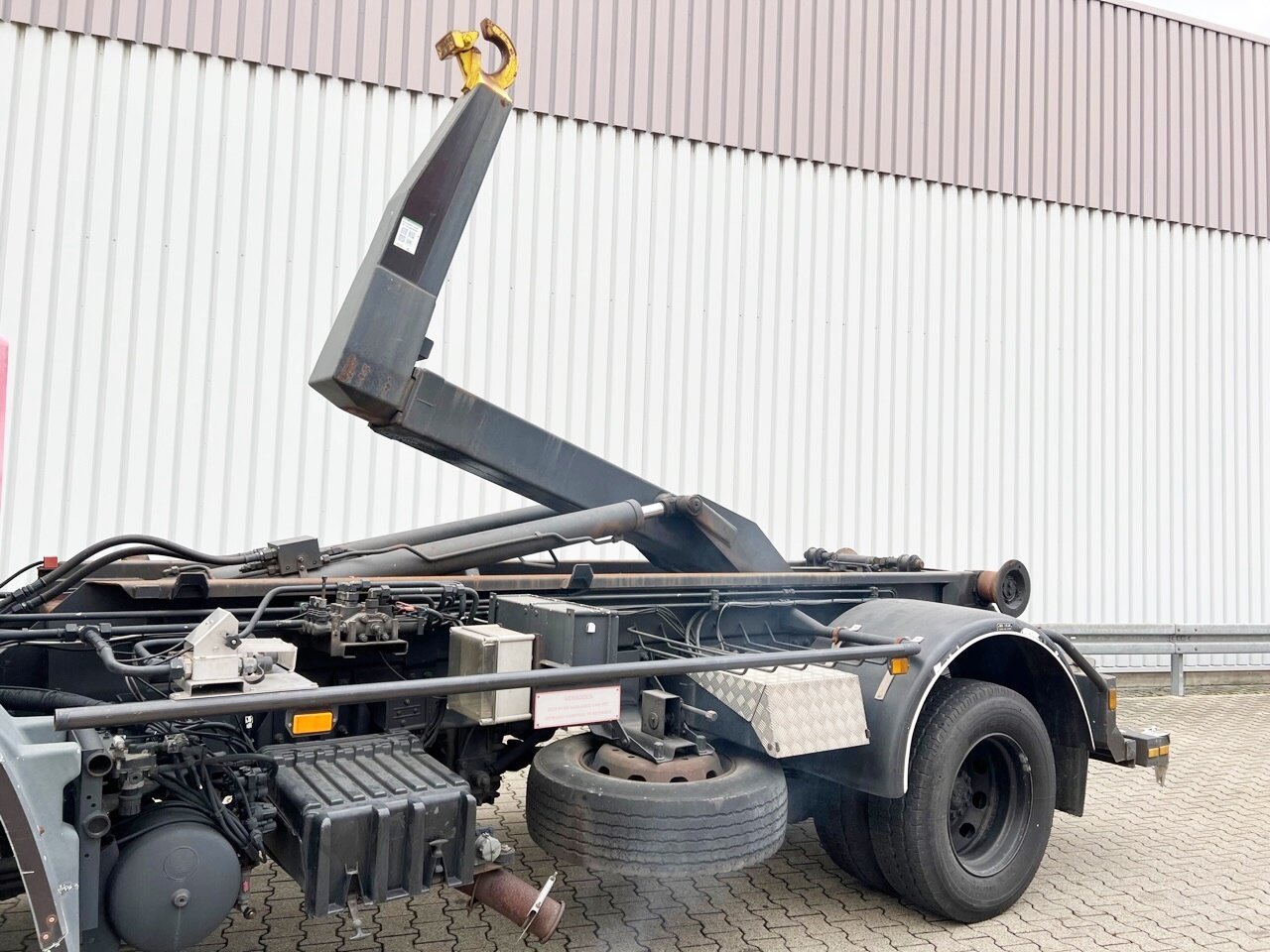 후크 리프트 트럭 DAF 65.210 4x4 65.210 4x4 : 사진 14