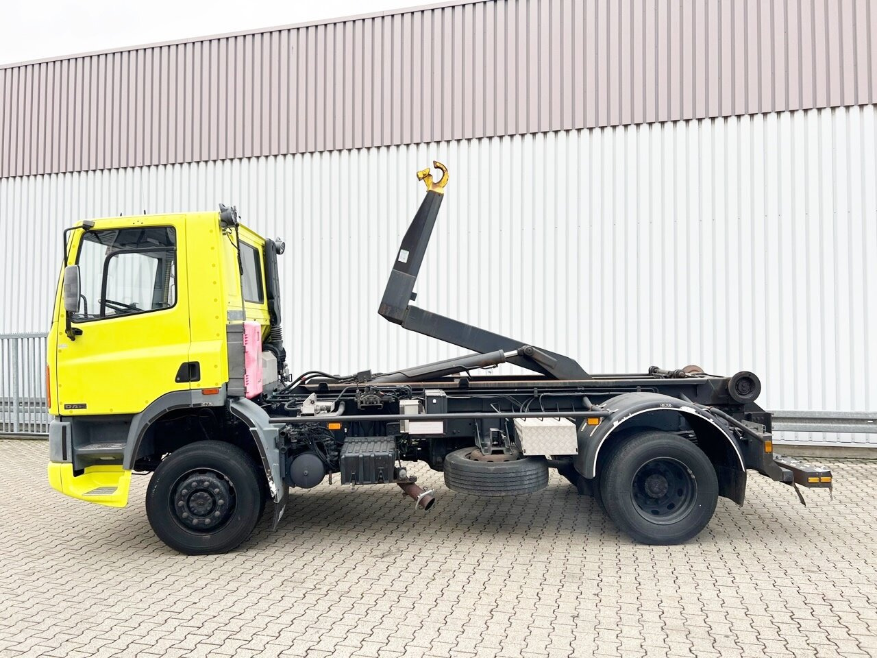 후크 리프트 트럭 DAF 65.210 4x4 65.210 4x4 : 사진 13