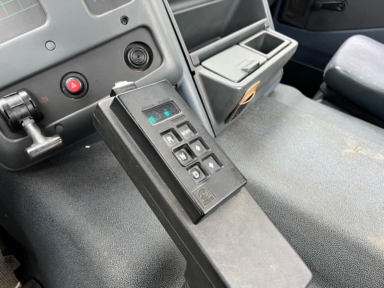 후크 리프트 트럭 DAF 65.210 4x4 65.210 4x4 : 사진 6