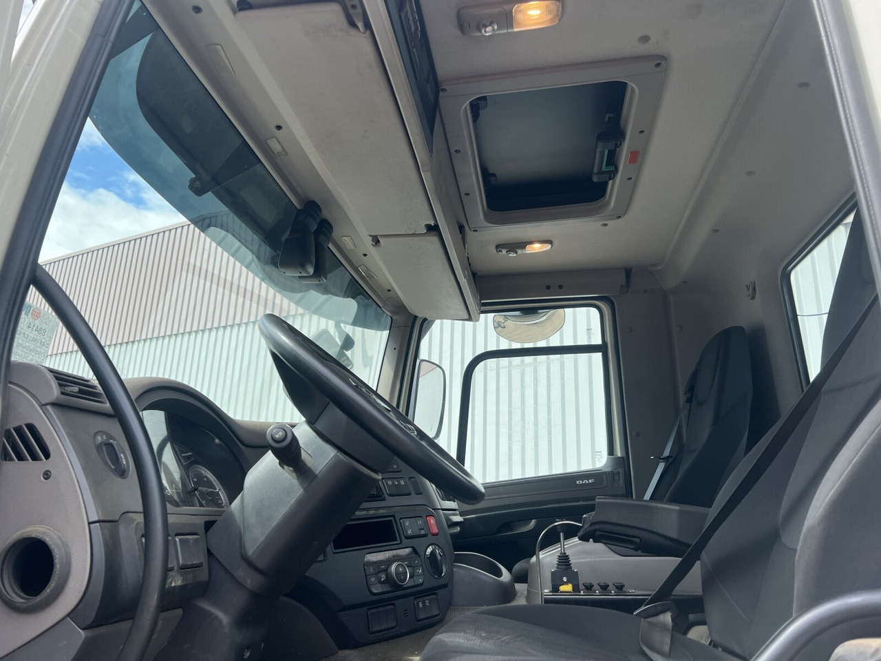 DAF CF 480 6x2 CF 480 6x2, Lenk-/Liftachse - 후크 리프트 트럭 : 사진 3 DAF CF 480 6x2 CF 480 6x2, Lenk-/Liftachse - 후크 리프트 트럭 : 사진 3