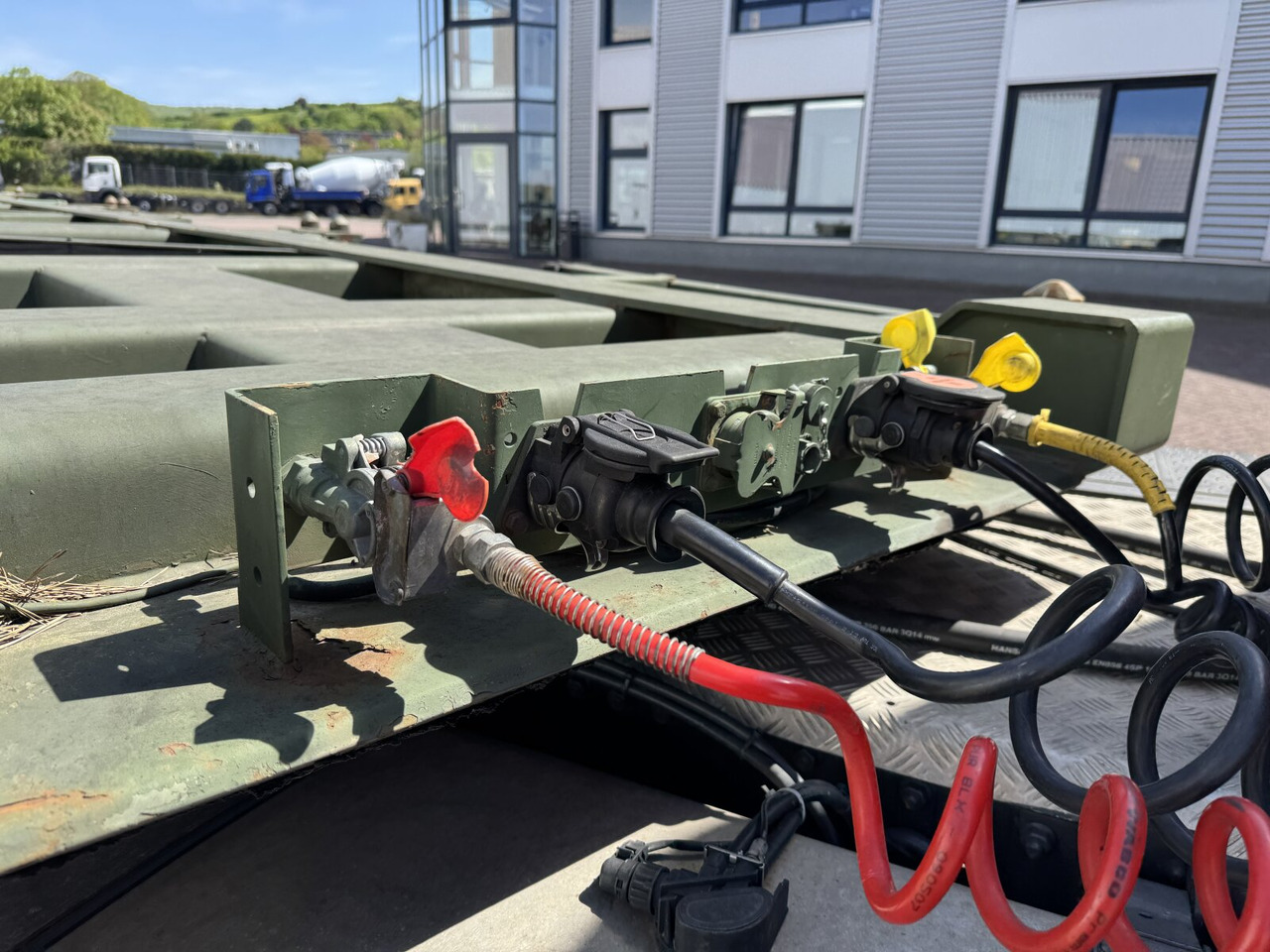 Doll U-74.0 3-Achs Containerchassis U-74.0 3-Achs Containerchassis, 2x20/20/30/40ft, Ex-! - 세미 트레일러 : 사진 4 Doll U-74.0 3-Achs Containerchassis U-74.0 3-Achs Containerchassis, 2x20/20/30/40ft, Ex-! - 세미 트레일러 : 사진 4