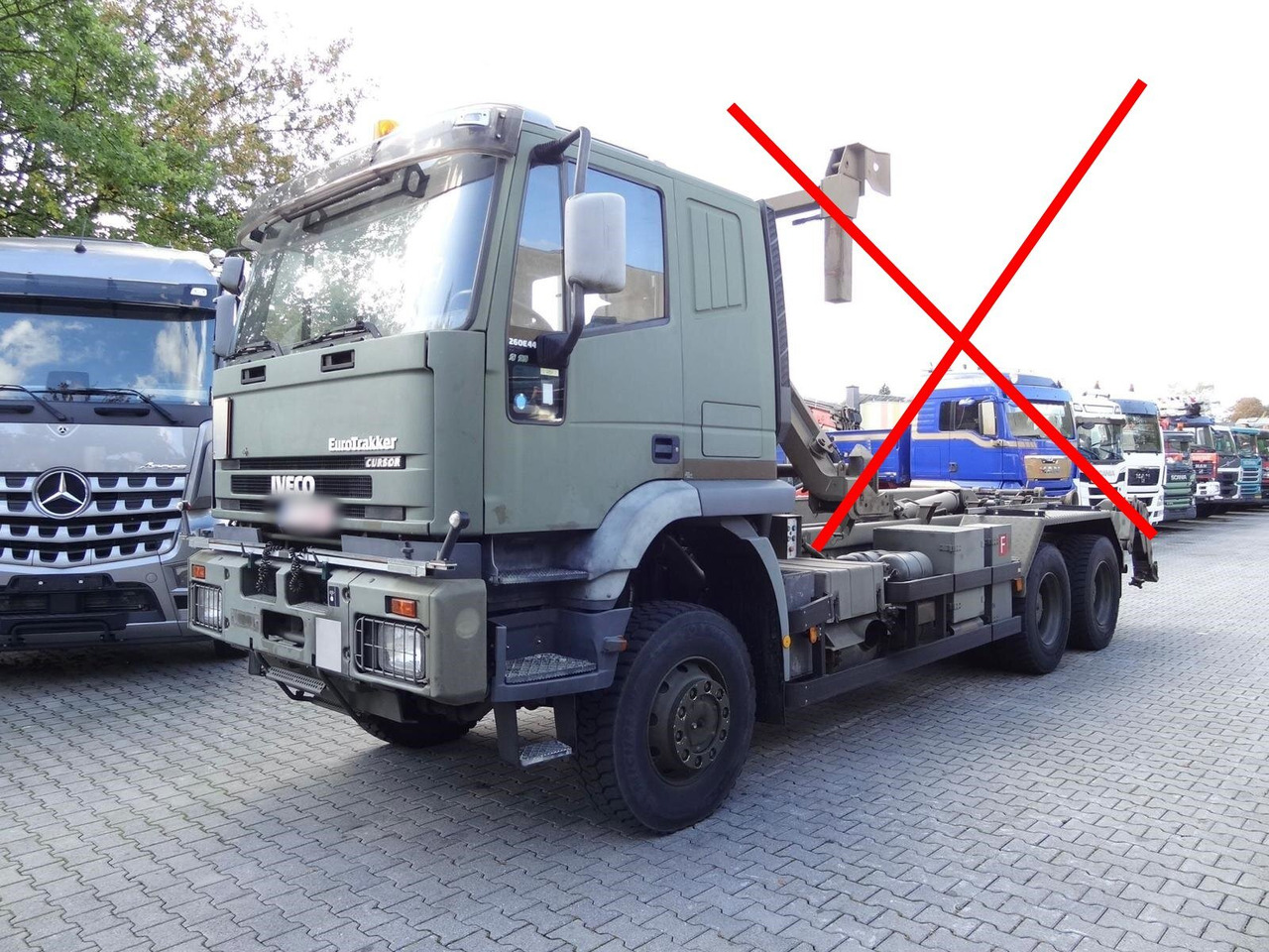 EuroTrakker 260E44W 6X6 EuroTrakker 260E44W 6X6, Retarder, ADR - 캡 새시 트럭 : 사진 1 EuroTrakker 260E44W 6X6 EuroTrakker 260E44W 6X6, Retarder, ADR - 캡 새시 트럭 : 사진 1