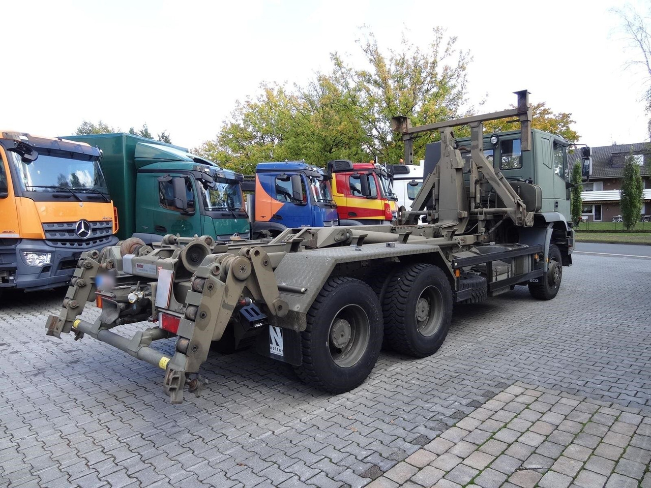 EuroTrakker 260E44W 6X6 EuroTrakker 260E44W 6X6, Retarder, ADR - 후크 리프트 트럭 : 사진 4 EuroTrakker 260E44W 6X6 EuroTrakker 260E44W 6X6, Retarder, ADR - 후크 리프트 트럭 : 사진 4
