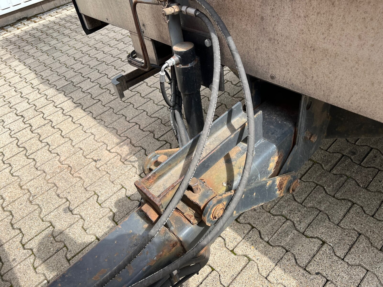 H10 Autotransportanhänger FGS, H10 Autotransportanhänger, Durchladesystem, Liftplateau, Funk, 57 cbm - 오토트랜스포터 트레일러 : 사진 3 H10 Autotransportanhänger FGS, H10 Autotransportanhänger, Durchladesystem, Liftplateau, Funk, 57 cbm - 오토트랜스포터 트레일러 : 사진 3