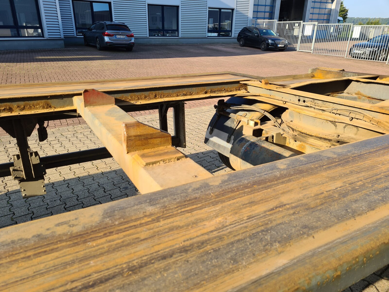 롤오프/ 스킵 트레일러 HAR 18.70 HAR 18.70 Abrollanhänger : 사진 13 롤오프/ 스킵 트레일러 HAR 18.70 HAR 18.70 Abrollanhänger : 사진 13