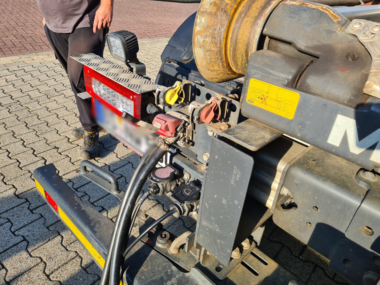 롤오프/ 스킵 트레일러 HAR 18.70 HAR 18.70 Abrollanhänger : 사진 15 롤오프/ 스킵 트레일러 HAR 18.70 HAR 18.70 Abrollanhänger : 사진 15