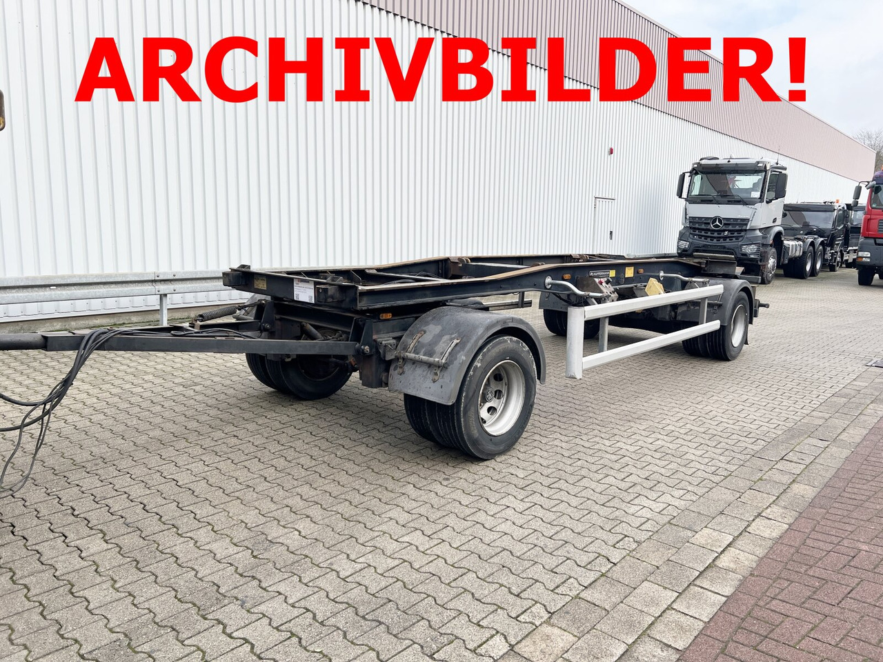 HSA 18.65 Schlittenabroller HUEFFERMANN HSA 18.65 Schlittenabroller - 롤오프/ 스킵 트레일러 : 사진 1 HSA 18.65 Schlittenabroller HUEFFERMANN HSA 18.65 Schlittenabroller - 롤오프/ 스킵 트레일러 : 사진 1
