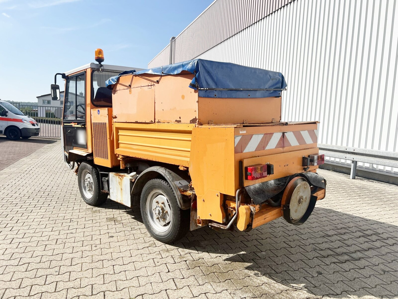 리스  HY 1251 / 4x4 Bokimobil, Winterdienst, Kehr/Saugmaschine KIEFER HY 1251 / 4x4 Bokimobil, Winterdienst HY 1251 / 4x4 Bokimobil, Winterdienst, Kehr/Saugmaschine KIEFER HY 1251 / 4x4 Bokimobil, Winterdienst : 사진 10 리스  HY 1251 / 4x4 Bokimobil, Winterdienst, Kehr/Saugmaschine KIEFER HY 1251 / 4x4 Bokimobil, Winterdienst HY 1251 / 4x4 Bokimobil, Winterdienst, Kehr/Saugmaschine KIEFER HY 1251 / 4x4 Bokimobil, Winterdienst : 사진 10