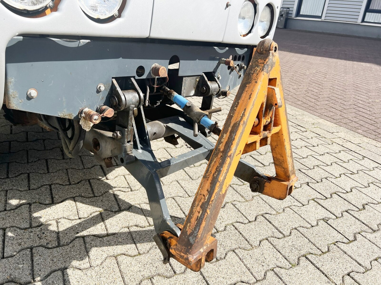 리스  HY 1251 / 4x4 Bokimobil, Winterdienst, Kehr/Saugmaschine KIEFER HY 1251 / 4x4 Bokimobil, Winterdienst HY 1251 / 4x4 Bokimobil, Winterdienst, Kehr/Saugmaschine KIEFER HY 1251 / 4x4 Bokimobil, Winterdienst : 사진 13 리스  HY 1251 / 4x4 Bokimobil, Winterdienst, Kehr/Saugmaschine KIEFER HY 1251 / 4x4 Bokimobil, Winterdienst HY 1251 / 4x4 Bokimobil, Winterdienst, Kehr/Saugmaschine KIEFER HY 1251 / 4x4 Bokimobil, Winterdienst : 사진 13