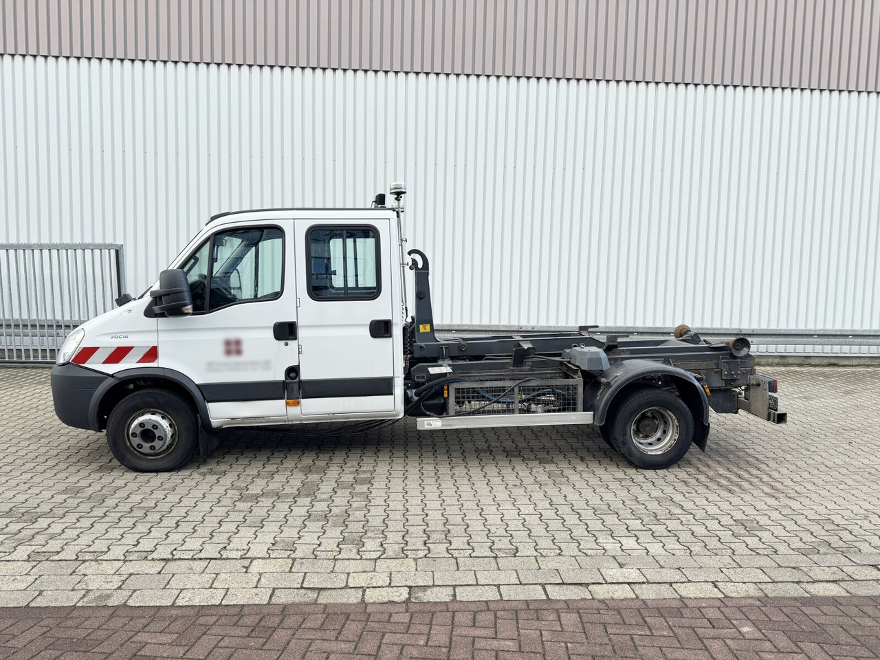 Iveco Daily 70C14D 4x2 Doka Daily 70C14D 4x2 Doka, EEV, City-Abroller - 후크 리프트 트럭 : 사진 1 Iveco Daily 70C14D 4x2 Doka Daily 70C14D 4x2 Doka, EEV, City-Abroller - 후크 리프트 트럭 : 사진 1