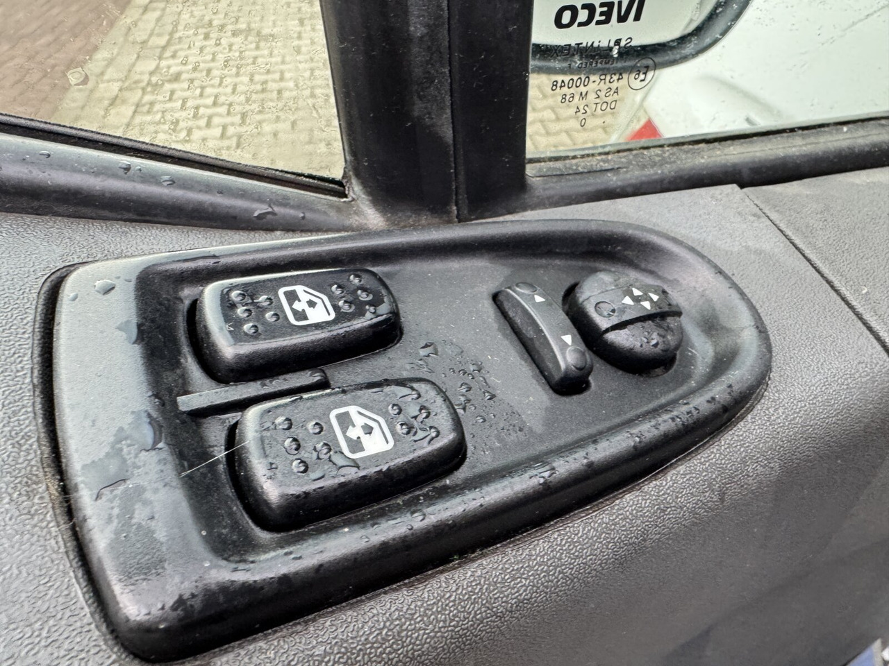 Iveco Daily 70C14D 4x2 Doka Daily 70C14D 4x2 Doka, EEV, City-Abroller - 후크 리프트 트럭 : 사진 4 Iveco Daily 70C14D 4x2 Doka Daily 70C14D 4x2 Doka, EEV, City-Abroller - 후크 리프트 트럭 : 사진 4