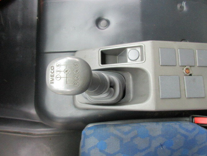 리스 Iveco EuroCargo 75 E 17/4x2 EuroCargo 75 E 17/4x2, 6x VORHANDEN! Iveco EuroCargo 75 E 17/4x2 EuroCargo 75 E 17/4x2, 6x VORHANDEN! : 사진 8